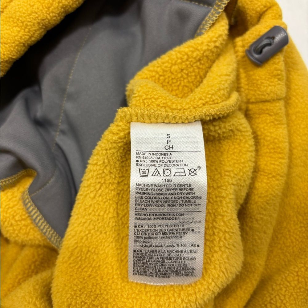 Old Navy '94 Half Zip Thick Fleece Cropped Pullover in Honey Mustard - Picture 6 of 7